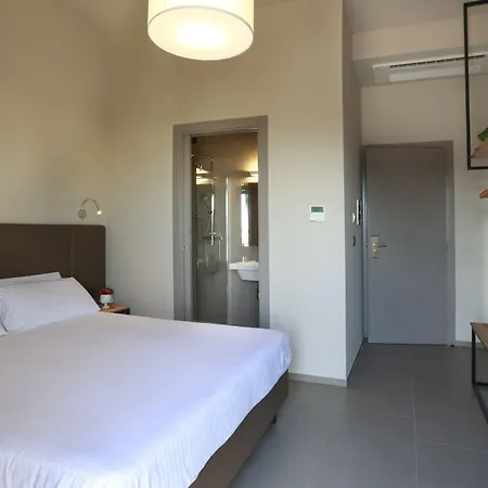Aloisi Hotel 3*